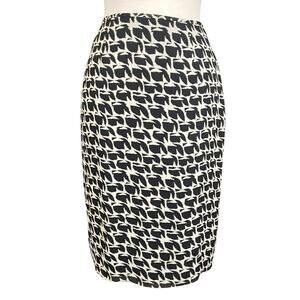 Silk I.N.C. Black Ivory Graphic Pencil Skirt Size 2 Modern Workwear Quiet Luxury